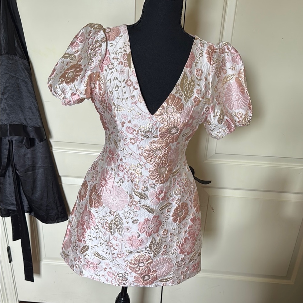 Floral Puff Sleeve Mini Dress - Picture 2 of 3